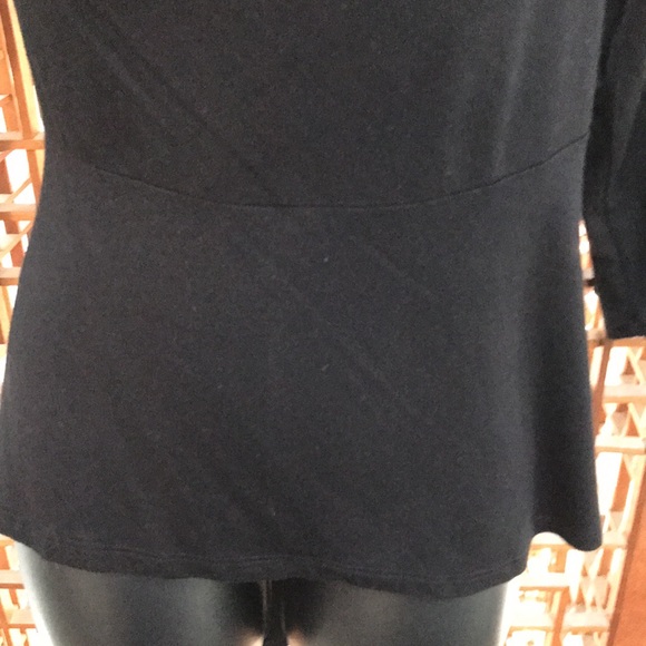 NWOT- Fashion to Figure black blouse with scoop neck and back. Size 2X. - Picture 3 of 7